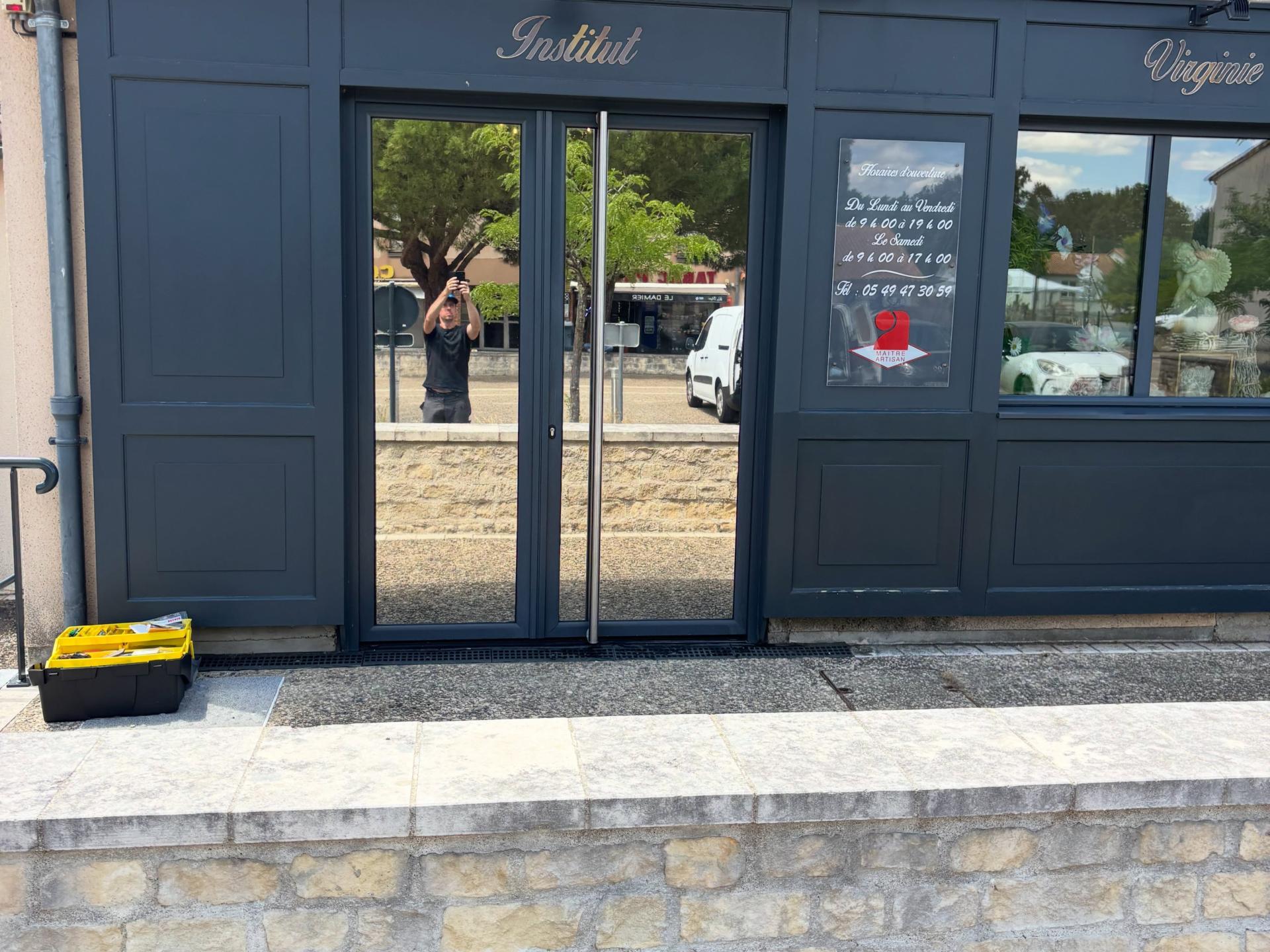 Mirroir sans teint poiters
